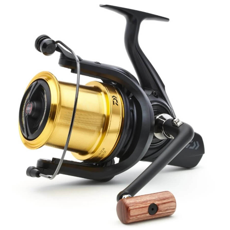 Navijak DAIWA 23 Emblem 45 SCW QD-OT